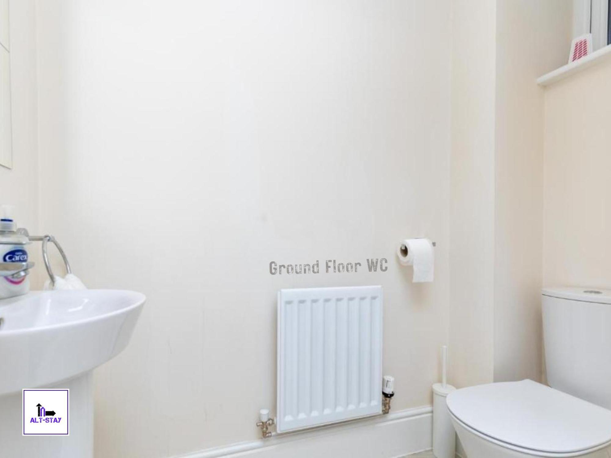 4 Bed 3 Bath - Kirkstall House By Alt-Stay Accommodation - Ideal For Contractors & Remote Workers - Long Stays Welcome Wakefield Exterior foto